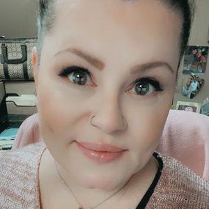 Meet your Posher, Tabitha